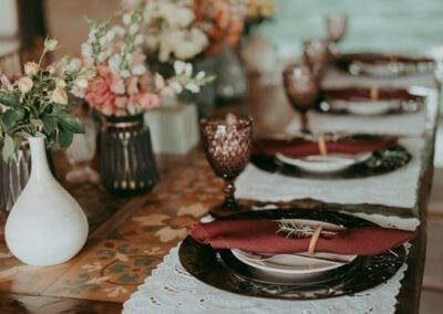 Decoração de mesa posta de casamento